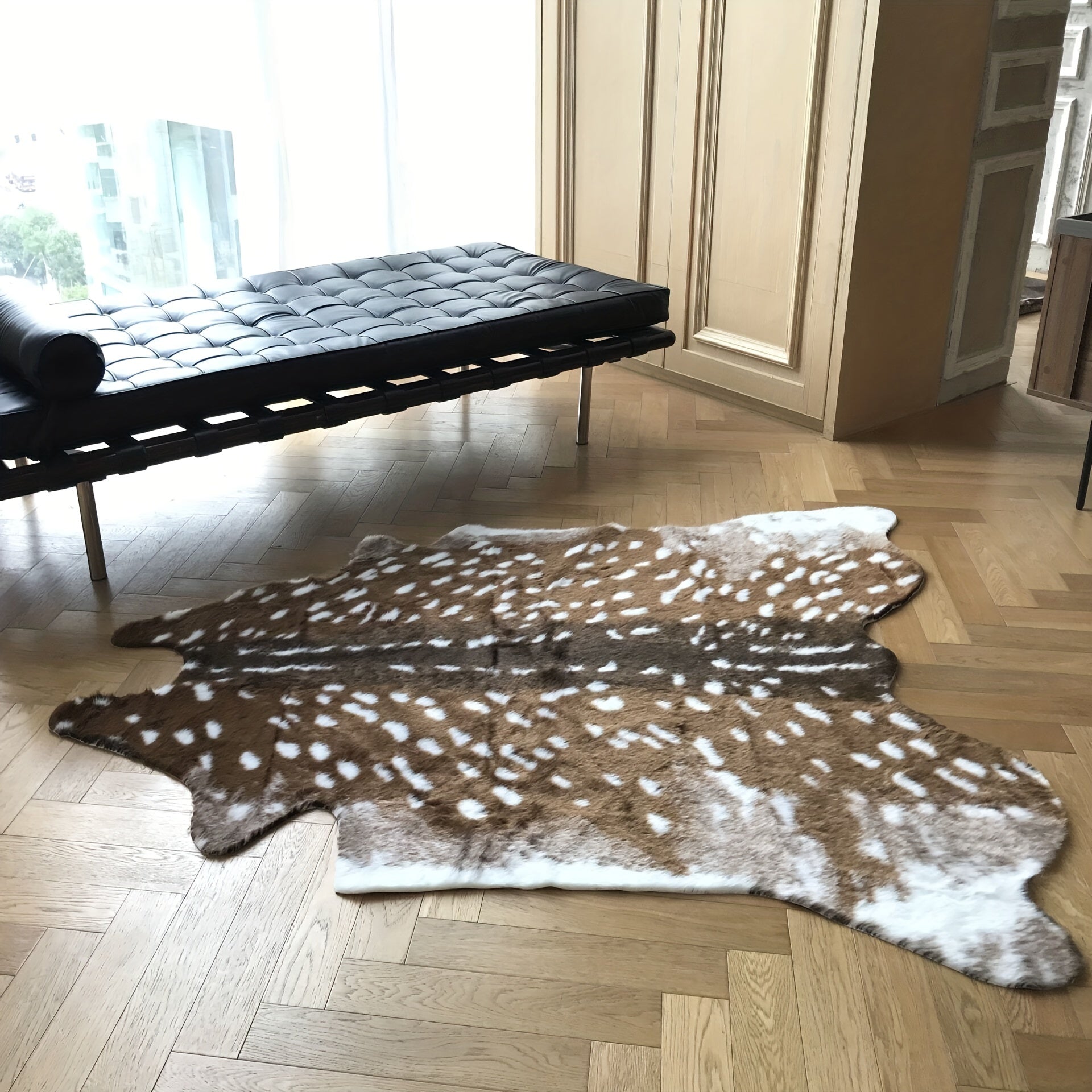 Premium Faux Sika Deer Fur Area Rug, Durable Anti-slip, Stain-resistant And Absorbent Carpet, Suitable For Bedroom, Living Room and Bathroom