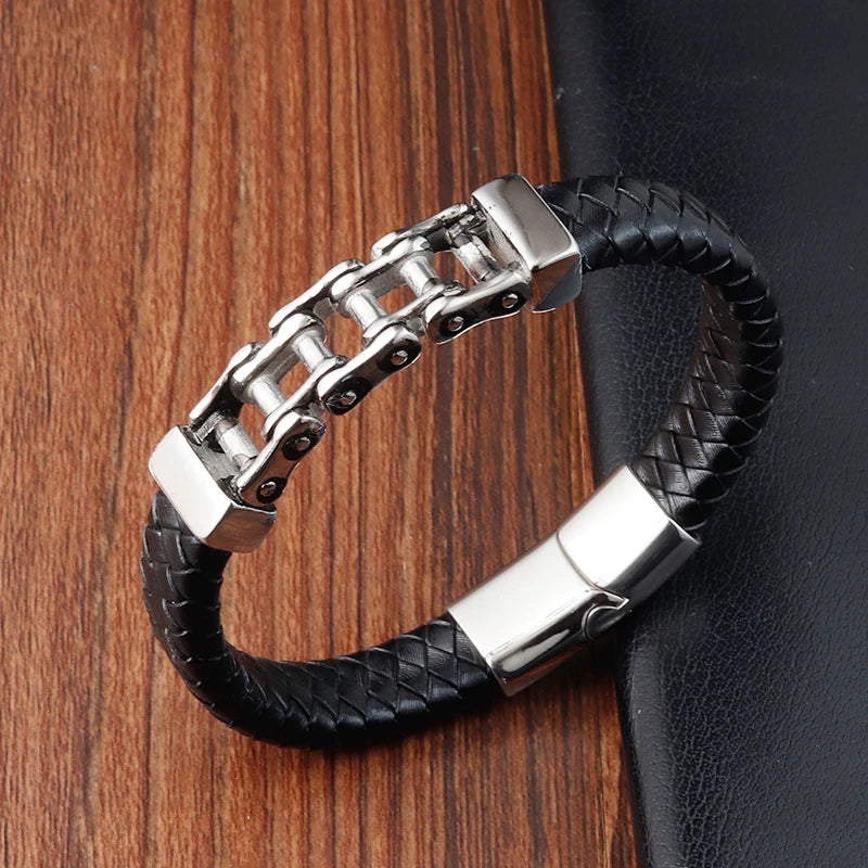 Men's Leather Charm Bracelet - Stainless Steel Geometric Rope Chain