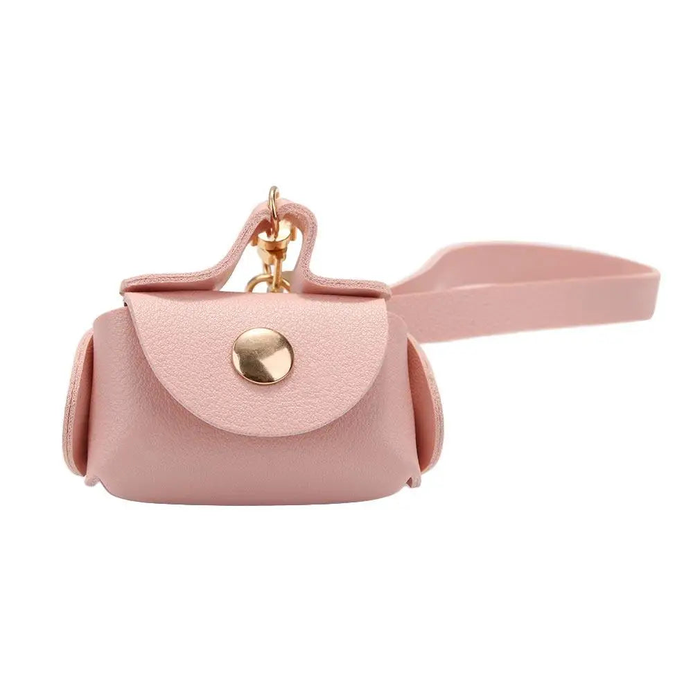 Handmade Leather Keychain - Trendy Unisex Mini Bag Pendant in 7 Colors