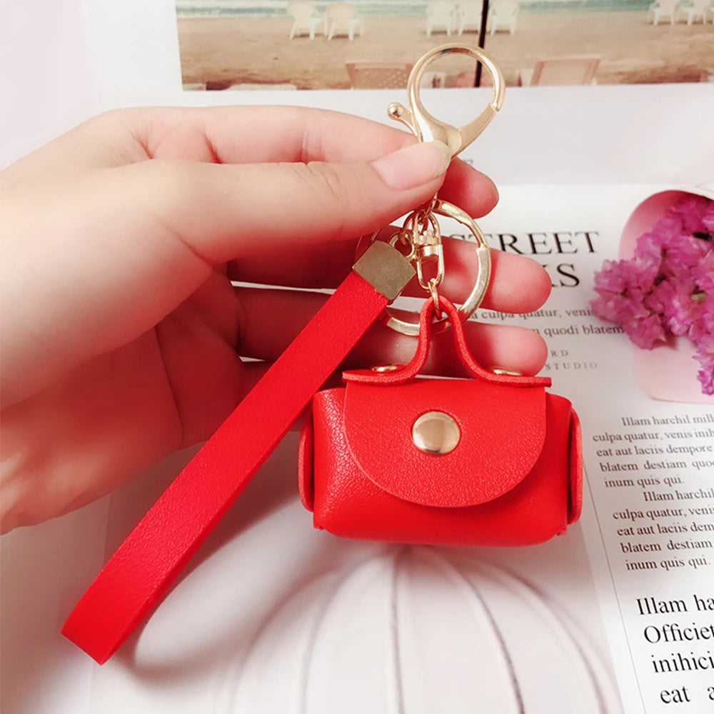 Handmade Leather Keychain - Trendy Unisex Mini Bag Pendant in 7 Colors